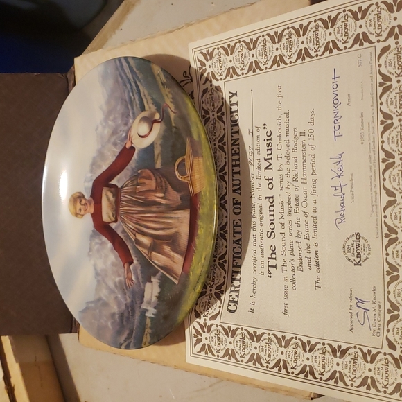 EDWIN M.KNOWLES COLLECTOR PLATE Other - THE SOUND OF MUSIC COLLECTOR PLATE